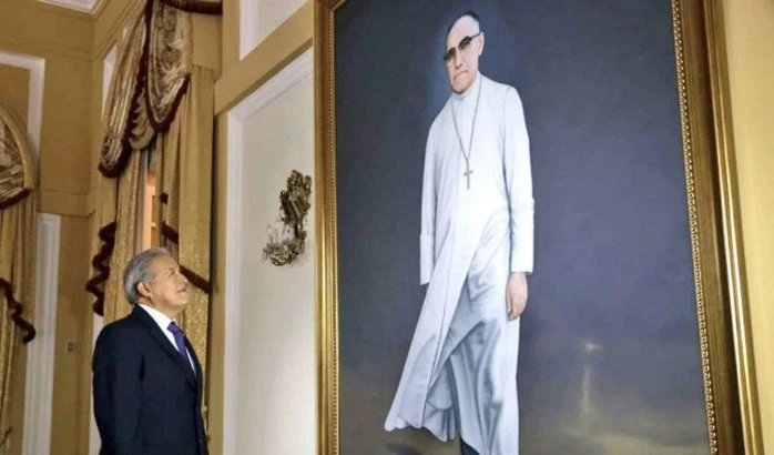 El presidente Sánchez Cerén llama a seguir legado del beatificado  arzobispo Óscar Arnulfo Romero.