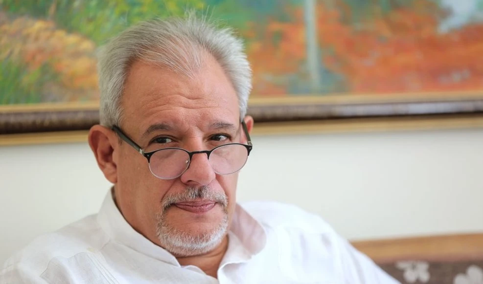 El embajador cubano en Irán, Alexis Bandrich Vega.