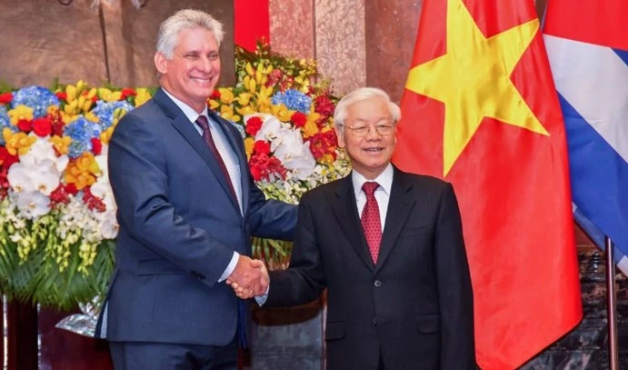 Presidentes de Cuba, Miguel Díaz-Canel, y de Vietnam,Nguyen Phu Trong. Foto/PL