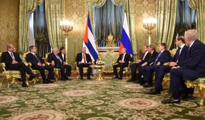 El presidente de Cuba, Miguel Díaz-Canel, de visita en Rusia. 