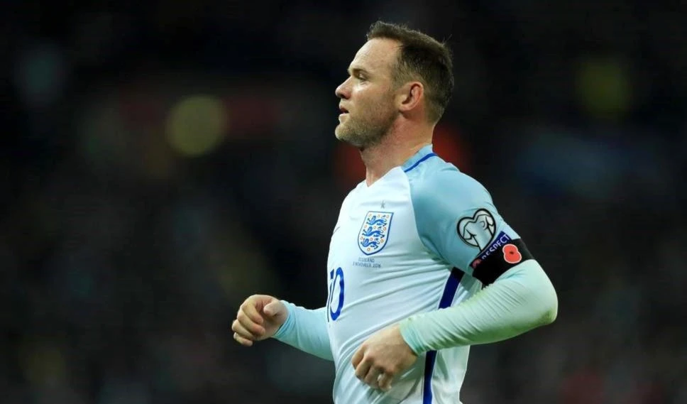 Critican regreso de Wayne Rooney a selección de fútbol de Inglaterra