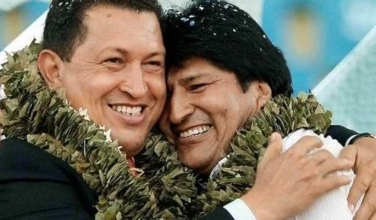 El presidente de Bolivia, Evo Morales, publicó un video con una canción dedicada al pueblo de Venezuela, a propósito de la celebración del natalicio del líder de la Revolución bolivariana, Hugo Chávez