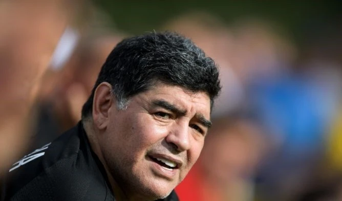 Maradona alegre con el triunfo de Brasil y de López Obrador en presidenciales de México