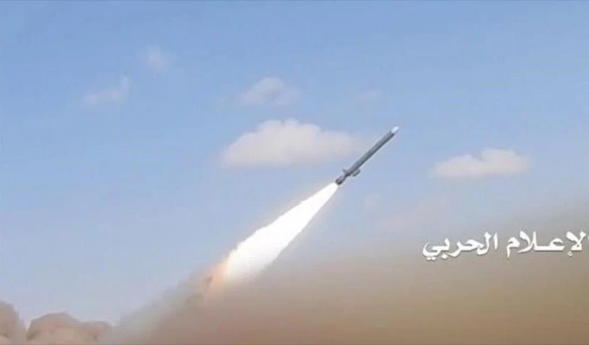 Ataque yemenita contra base saudita en Jizan. Ataque yemenita contra base saudita en Jizan.