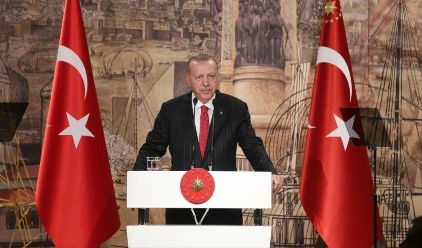 Erdogan amenaza con reanudar la agresión militar en Siria.