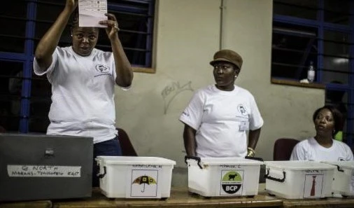 Comenzaron elecciones en Bostwana
