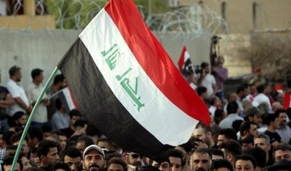 Bajo la presión de las calles iraquíes las autoridades compiten por presentar iniciativas de reformas.