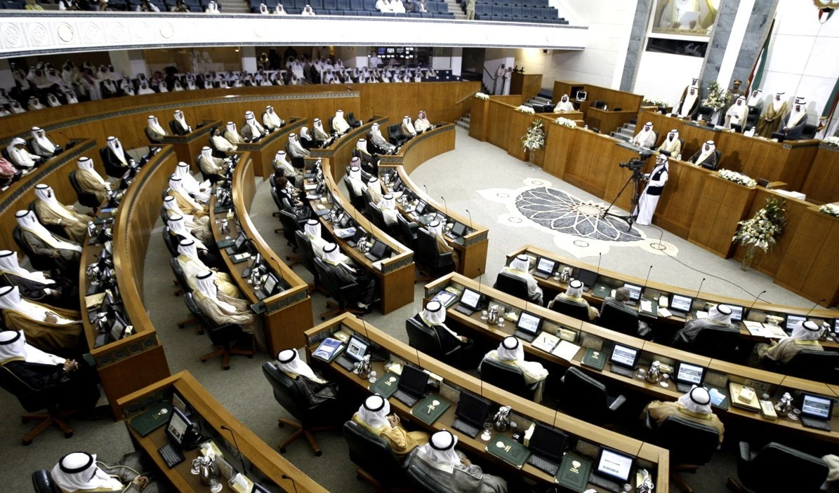 Presidente del Parlamento de Kuwait: “Pronto se formará un nuevo gabinete”.
