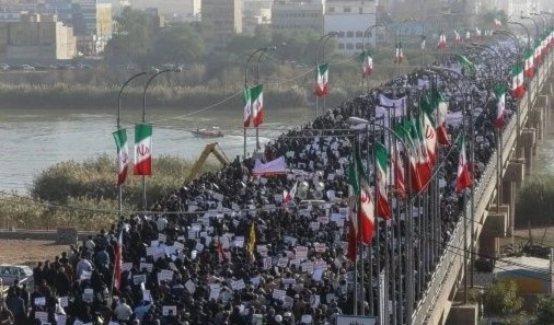 Decenas de miles de iraníes salen a las calles para expresar su rechazo a recientes disturbios.