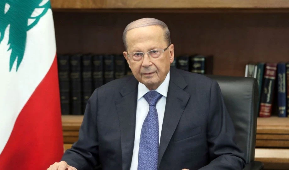 Presidente libanés aplaza consultas para elegir primer ministro.