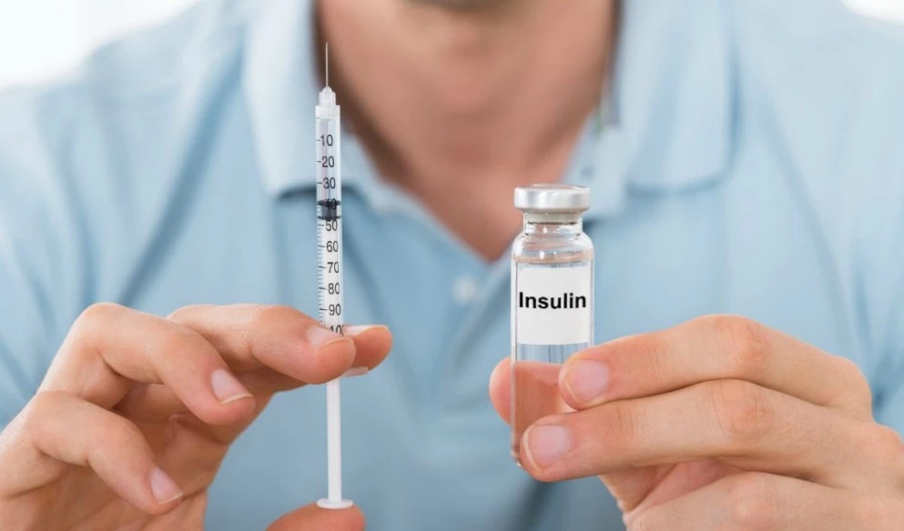 "Nuestra motivación es hacer que sea más fácil para los pacientes tomar medicamentos, particularmente medicamentos que requieren una inyección" "Nuestra motivación es hacer que sea más fácil para los pacientes tomar medicamentos, particularmente medicamentos que requieren una inyección"