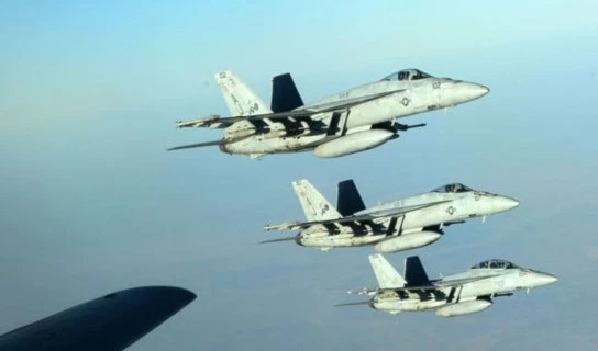 Aviones de la coalición estadounidense.