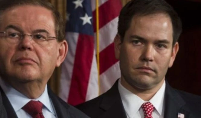 Dos senadores estadounidenses piden detalles sobre cooperación nuclear con Arabia Saudita.