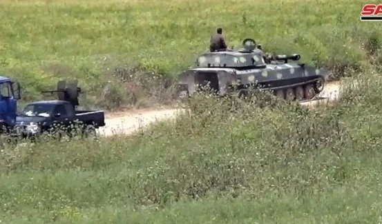 Ejército sirio continúa ofensiva antiterroriasta en Hama.