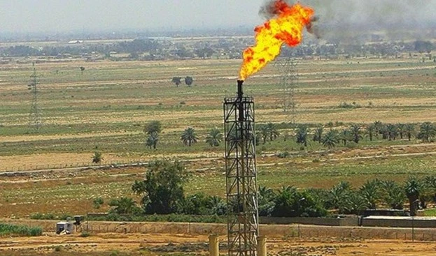 Exxon Mobil evacúa a todo su personal de Basora. Exxon Mobil evacúa a todo su personal de Basora.