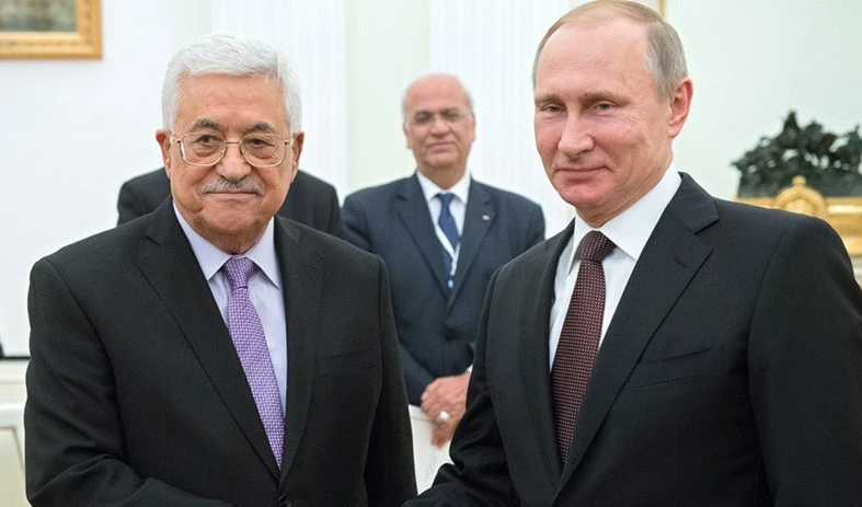 Abbas y Putin destacan prioridad de una solución política al conflicto israelí-palestino.