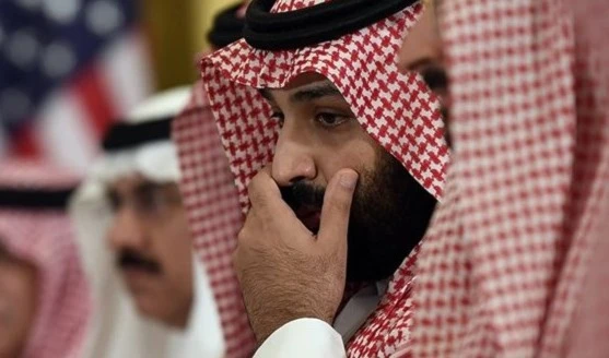 Bin Salman está en contacto con EE.UU. para ayudarlo a compensar el retiro de EUA de Yemen, revela The New York Times
