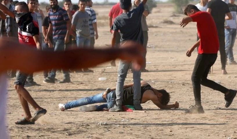 Represión israelí contra los palestinos deja 127 heridos en Gaza.