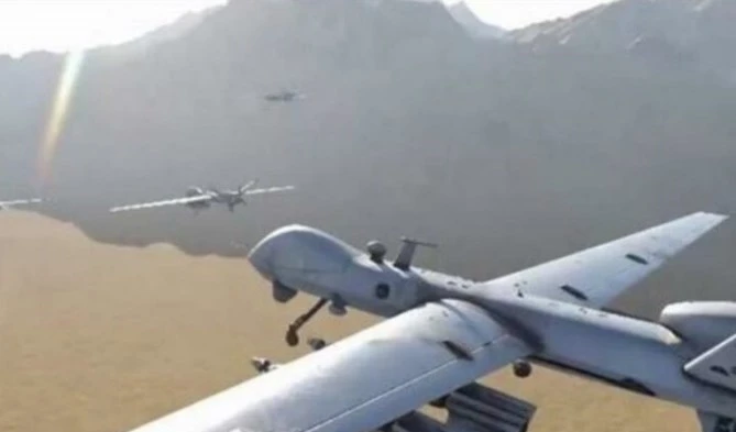 Drones yemenitas bombardean el aeropuerto saudita de Malik Jalid. Drones yemenitas bombardean el aeropuerto saudita de Malik Jalid.