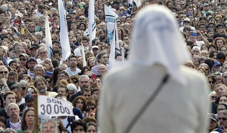 Argentina: Murió Elsa Fanti de Manzotti, una de las Madres de Plaza de Mayo