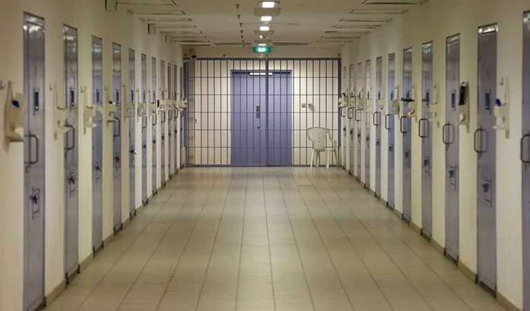 Fundación para los Derechos Humanos revela las circunstancias de los palestinos detenidos en cárceles sauditas y exige su liberación inmediata. Fundación para los Derechos Humanos revela las circunstancias de los palestinos detenidos en cárceles sauditas y exige su liberación inmediata.