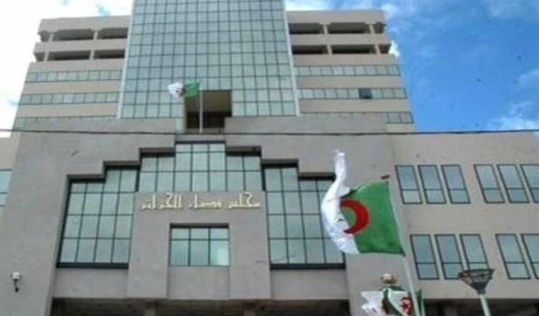 Argelia: Imponen 15 años de cárcel a hermano de expresidente Bouteflika. Argelia: Imponen 15 años de cárcel a hermano de expresidente Bouteflika.