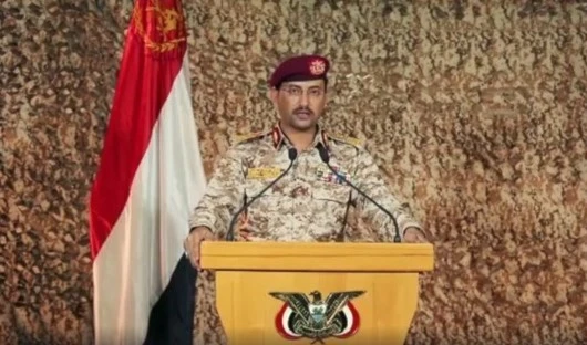 Fuerzas yemenitas anuncian la captura de miles efectivos de la alianza durante una operación militar en Najran.