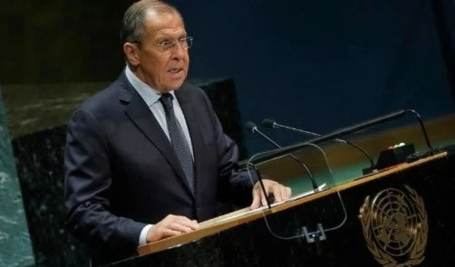 Lavrov: Las políticas de Washington obstaculizan el arreglo en Medio Oriente.