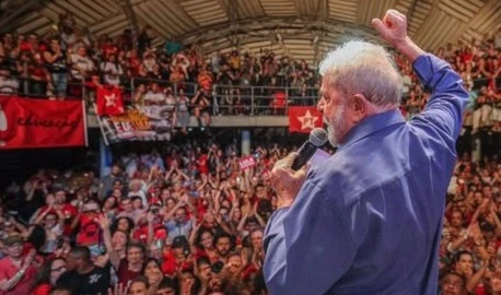 Lula dice que EE.UU. inventa enemigos donde no los hay Lula dice que EE.UU. inventa enemigos donde no los hay