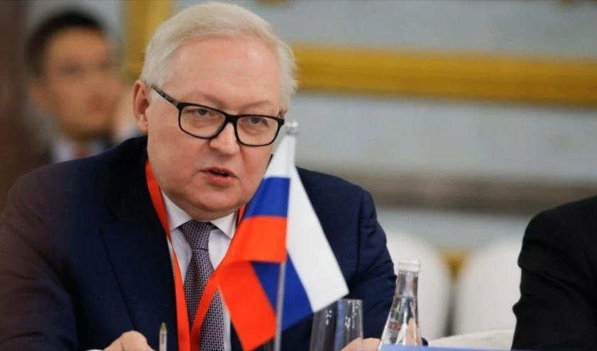 Riabkov: Rusia no teme a sanciones de EE.UU. y comerciará armas con Irán.