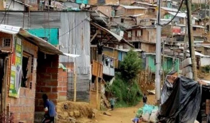 Advierte FMI  más pobreza en América Latina y Caribe.