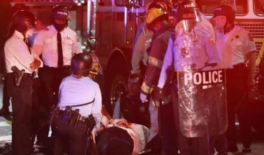 Guardia Nacional se despliega en Filadelfia tras violentas protestas.