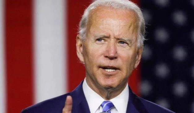 Sondeos pronostican victoria del candidato presidencial Joe Biden.