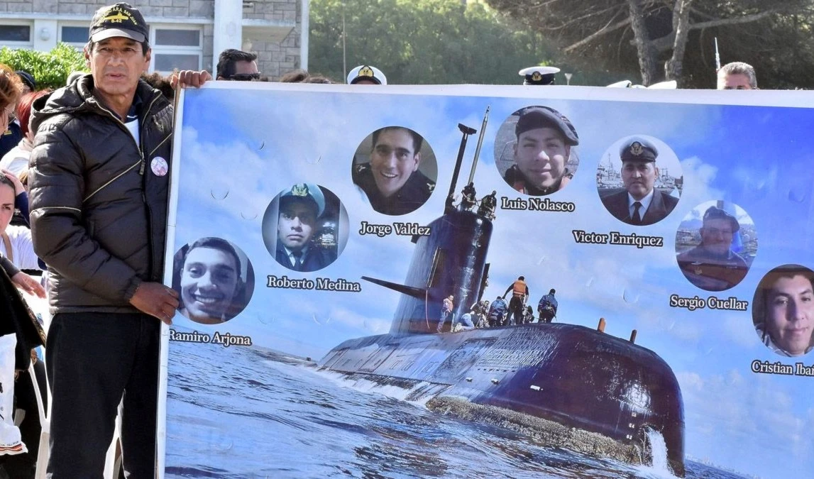 Acusan al expresidente argentino de encubrir el hundimiento del submarino ARA San Juan. Acusan al expresidente argentino de encubrir el hundimiento del submarino ARA San Juan.