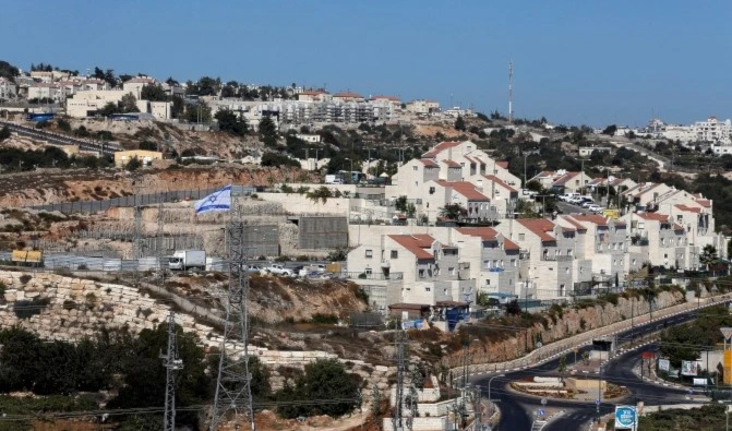 Presionan a Netanyahu para que apruebe más colonias israelíes en Cisjordania.