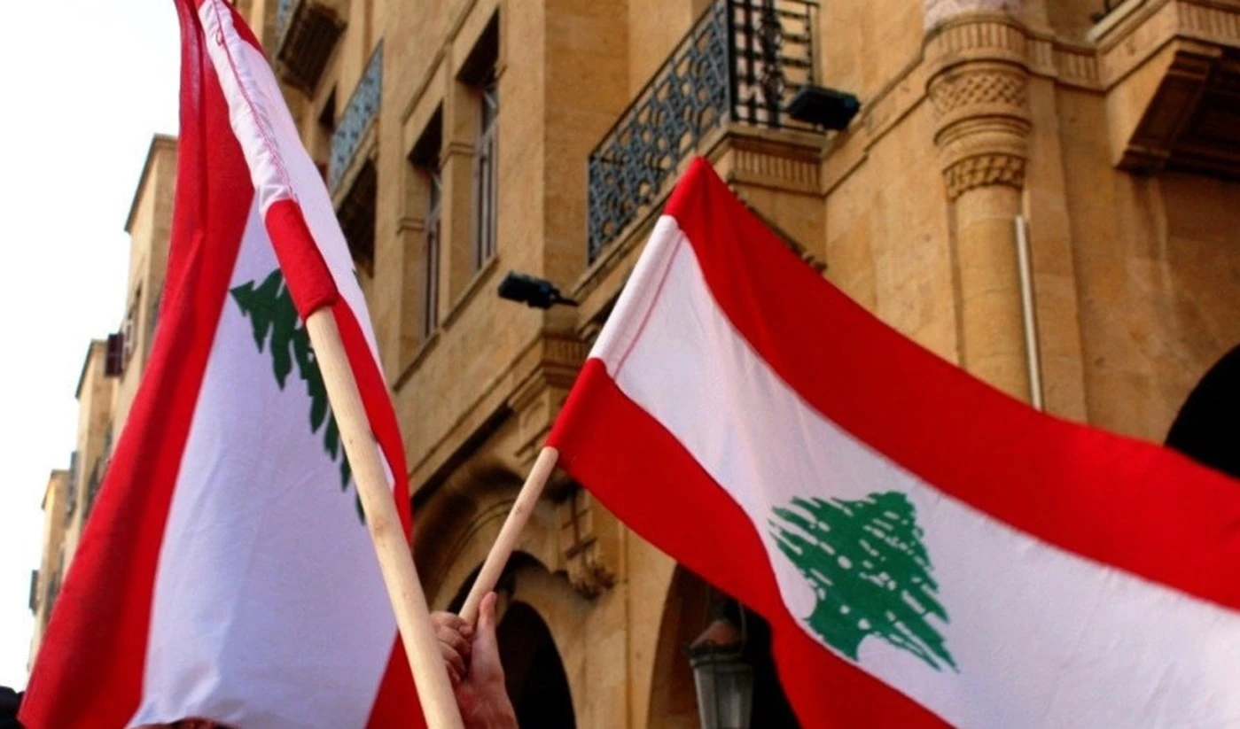 Libaneses prefieren un Gobierno civil.