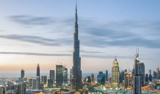 Medios israelíes: Decenas de criminales  huyeron a Dubai