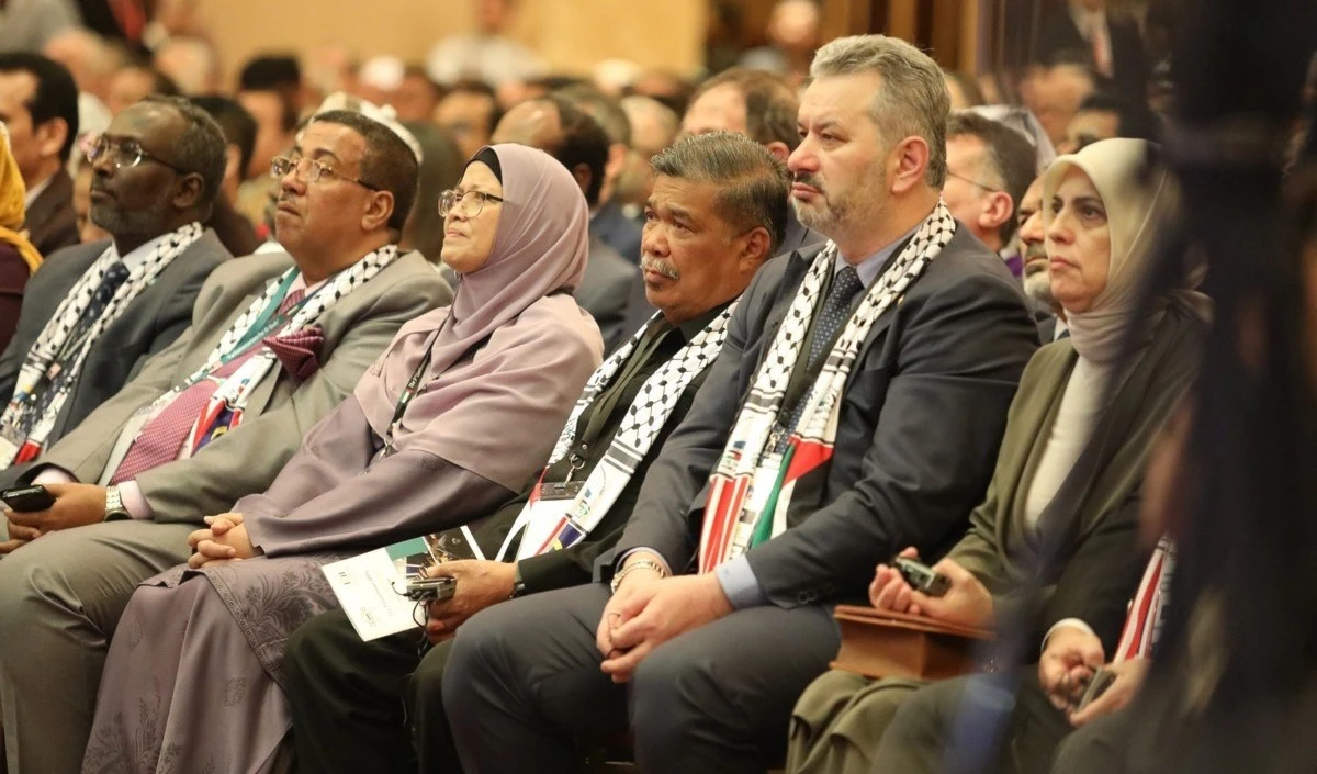 Asistentes a la 3ª Conferencia de la Plataforma Inter-parlamentaria de Jerusalén en Kuala Lumpur, Malasia
