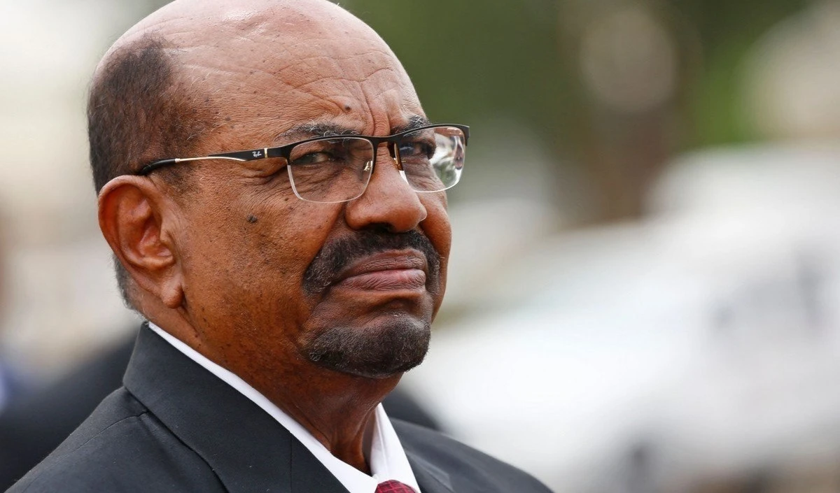 Omar Al-Bashir, derrocado presidente sudanés . 