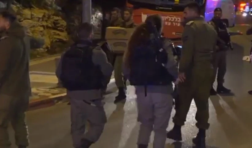 Netanyahu responsabiliza a Abbas de los últimos ataques palestinos contra fuerzas israelíes. Netanyahu responsabiliza a Abbas de los últimos ataques palestinos contra fuerzas israelíes.