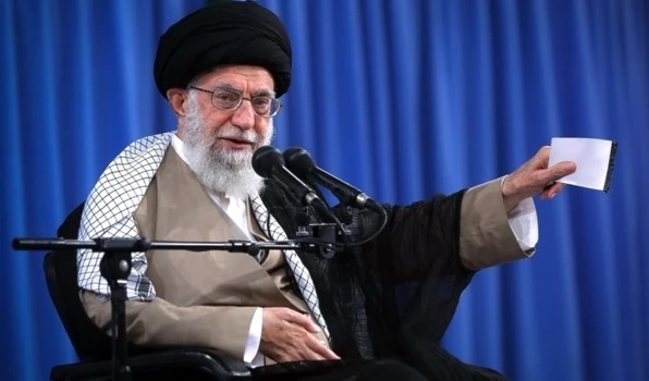“Teniendo en cuenta la existencia de rasgos de un ataque biológico, la creación de este comando puede ser un ejercicio de defensa biológica y reforzar el poderío nacional”, resaltó Khamenei.