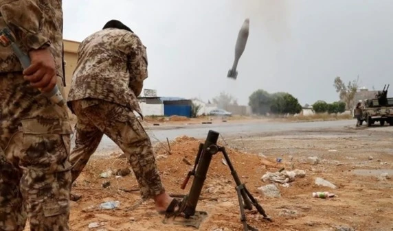 Libia: Fuerzas de Haftar bombardean zonas residenciales en Trípoli. Libia: Fuerzas de Haftar bombardean zonas residenciales en Trípoli.