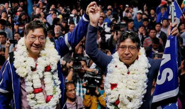 Presentan fórmula del MAS en multitudinario acto en Cochabamba, Bolivia