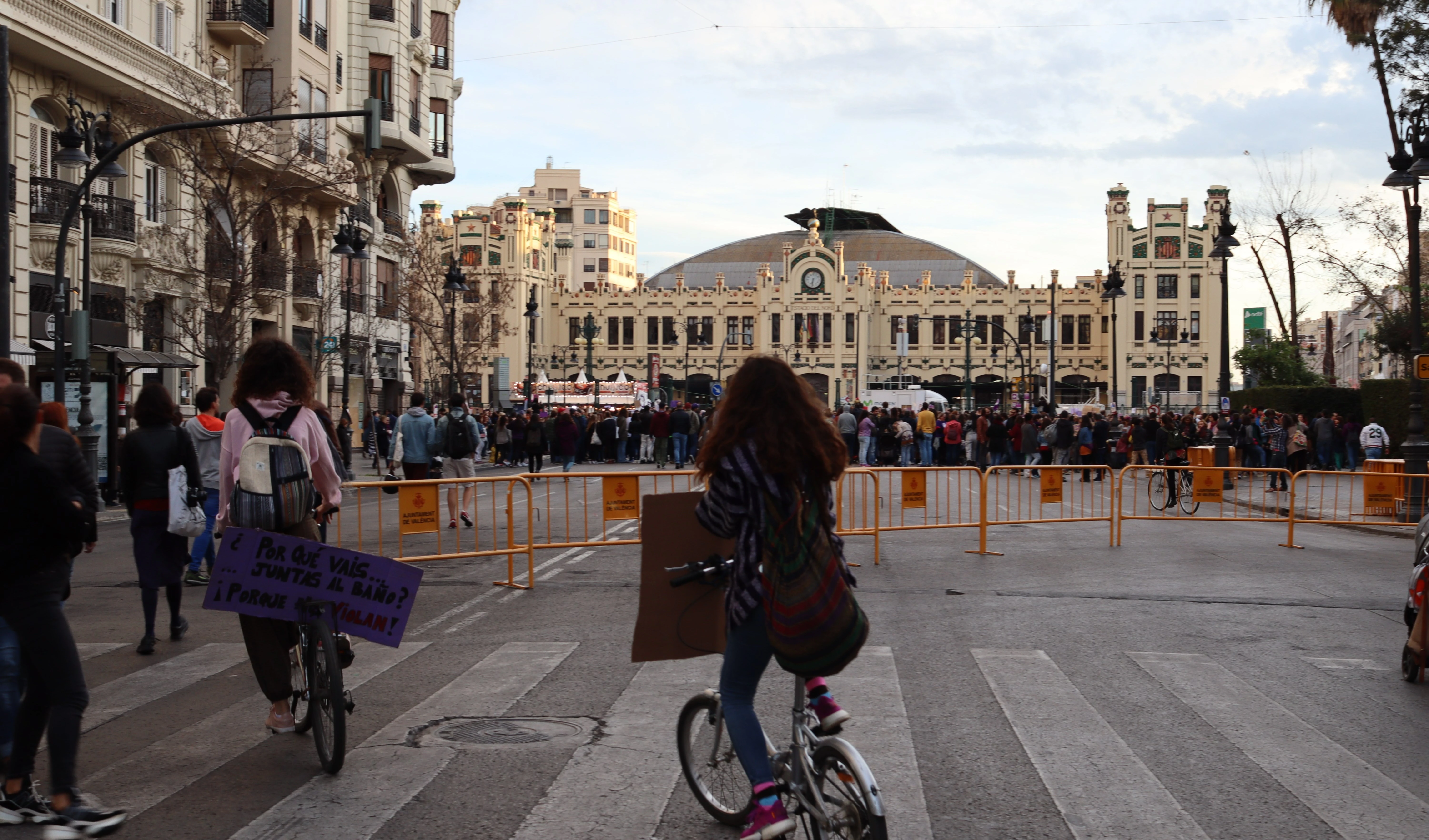 El grito feminista contra el machismo y la violencia