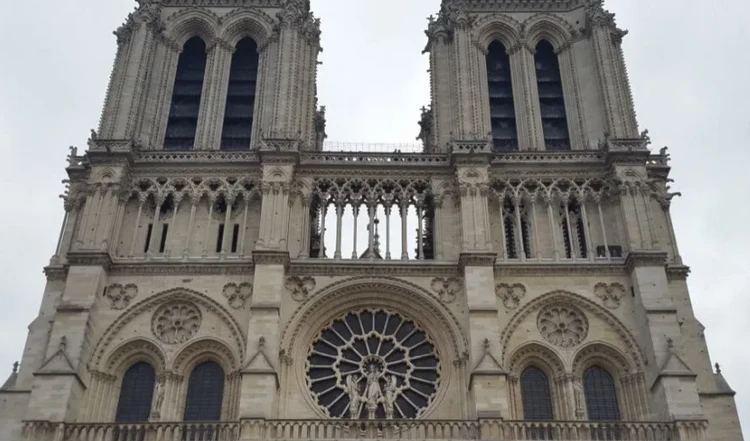 Secretos sirios en la catedral Notre-Dame de París