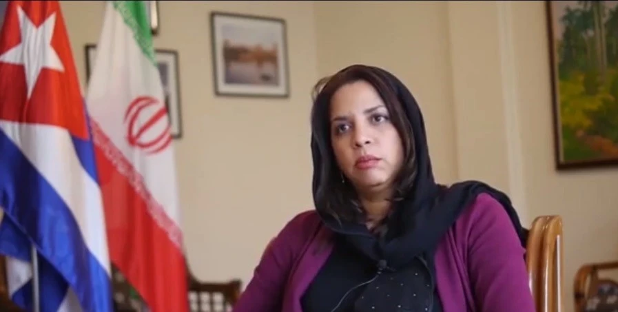 Tania Causse, diplomática cubana.