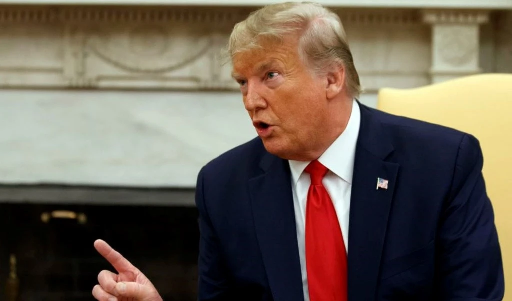 Trump condiciona apoyo militar a Riad a cambio de reducir producción de petróleo.