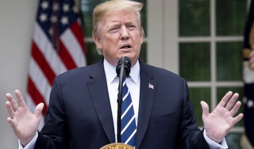Donald Trump durante una conferencia de prensa en el Jardín de las Rosas de la Casa Blanca.