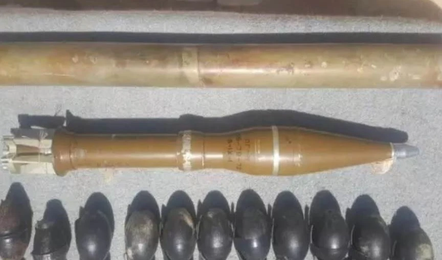 Granadas y lanzagranadas incautadas en una operación antiterrorista en el norte del Sinaí, en Egipto.