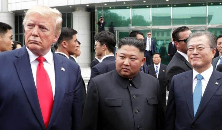 Seúl acusa a Bolton de distorsionar lo ocurrido entre Kim y Trump.